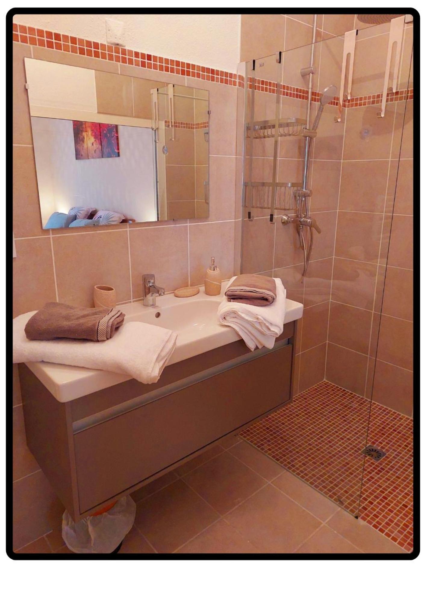 Appartement Roussillon Русийон Экстерьер фото